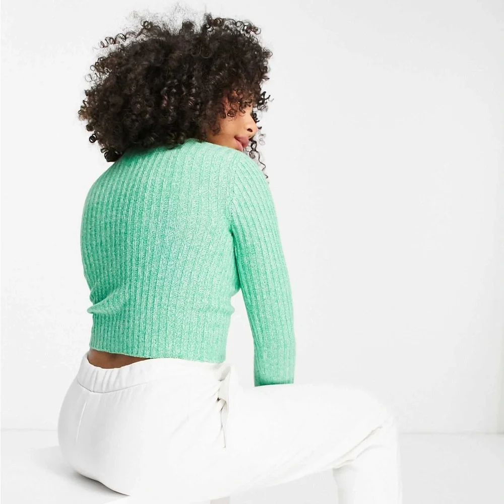 ASOS Design Petite Green Knotted Cutout Floral Long Sleeve Sweater - Picture 3 of 9